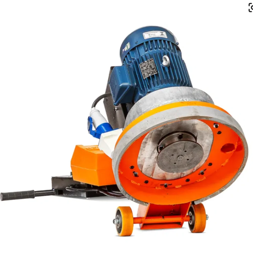 Restauradora de Piso FPP410 com Inversor em detalhe — FINITI Equipamentos